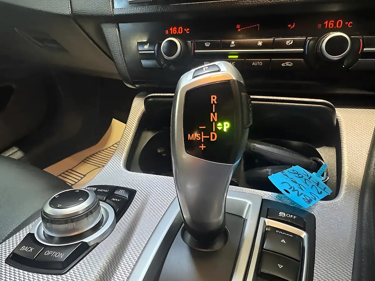 Used 2016 BMW 5 Series M Sport Black - Interior and Exterior details 11