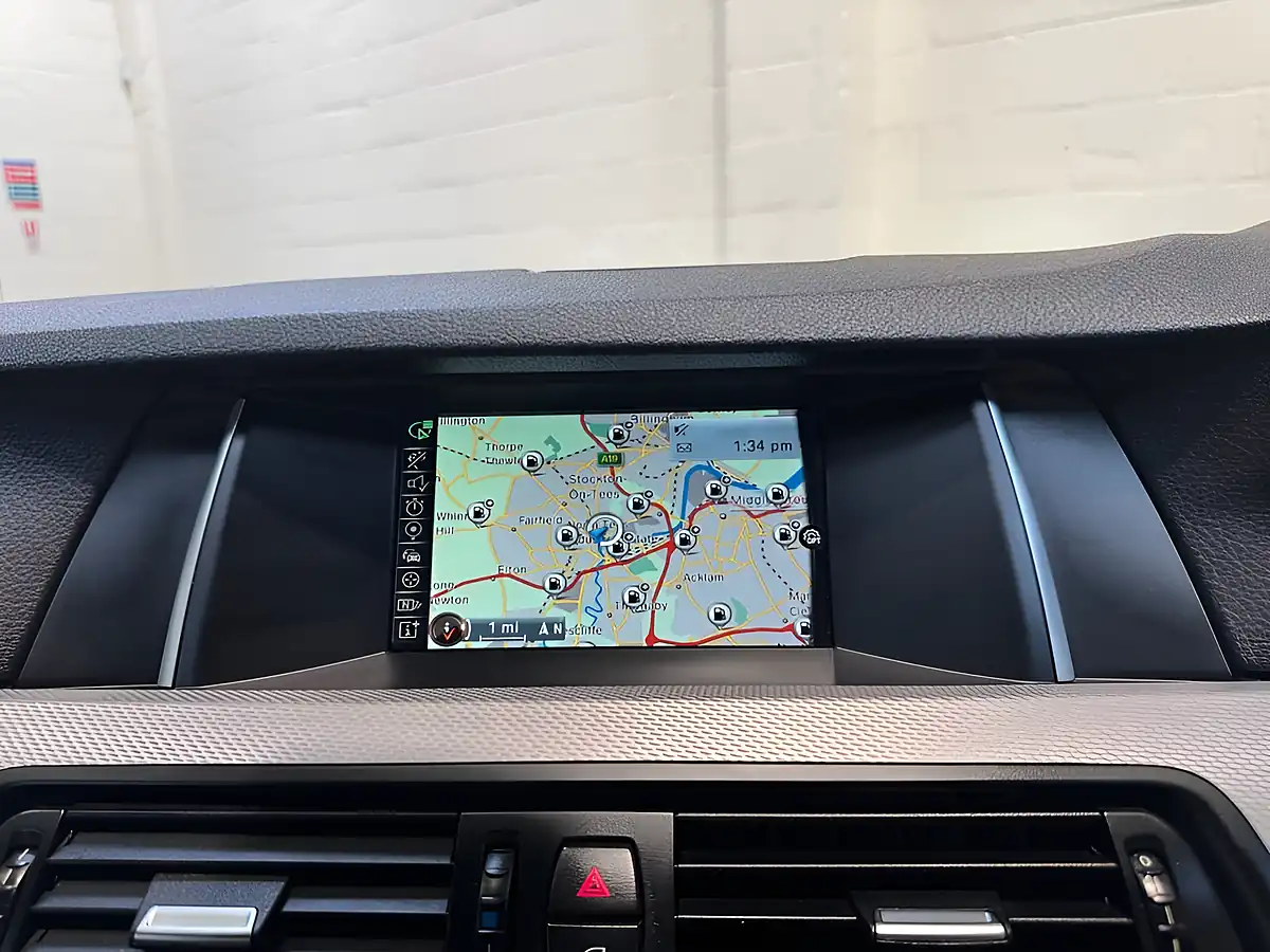 Used 2016 BMW 5 Series M Sport Black - Interior and Exterior details 12