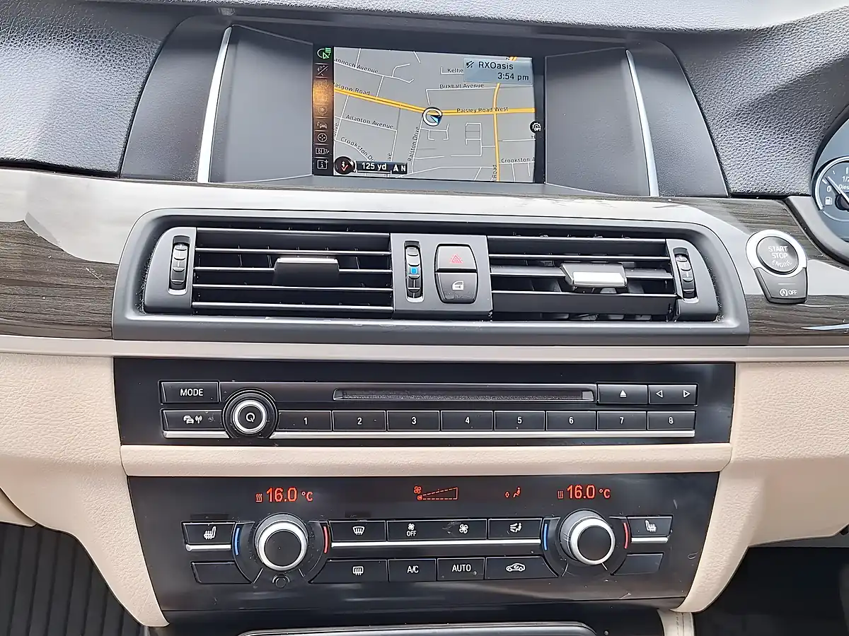 Used 2016 BMW 5 Series M Sport Grey - Interior and Exterior details 15
