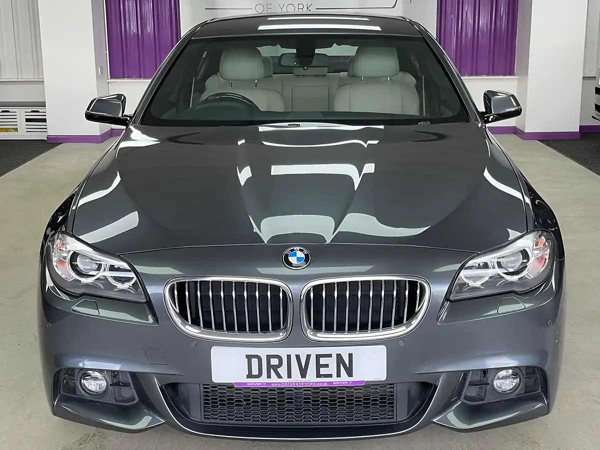 Used 2016 BMW 5 Series M Sport Mineral Grey - Interior and Exterior details 6