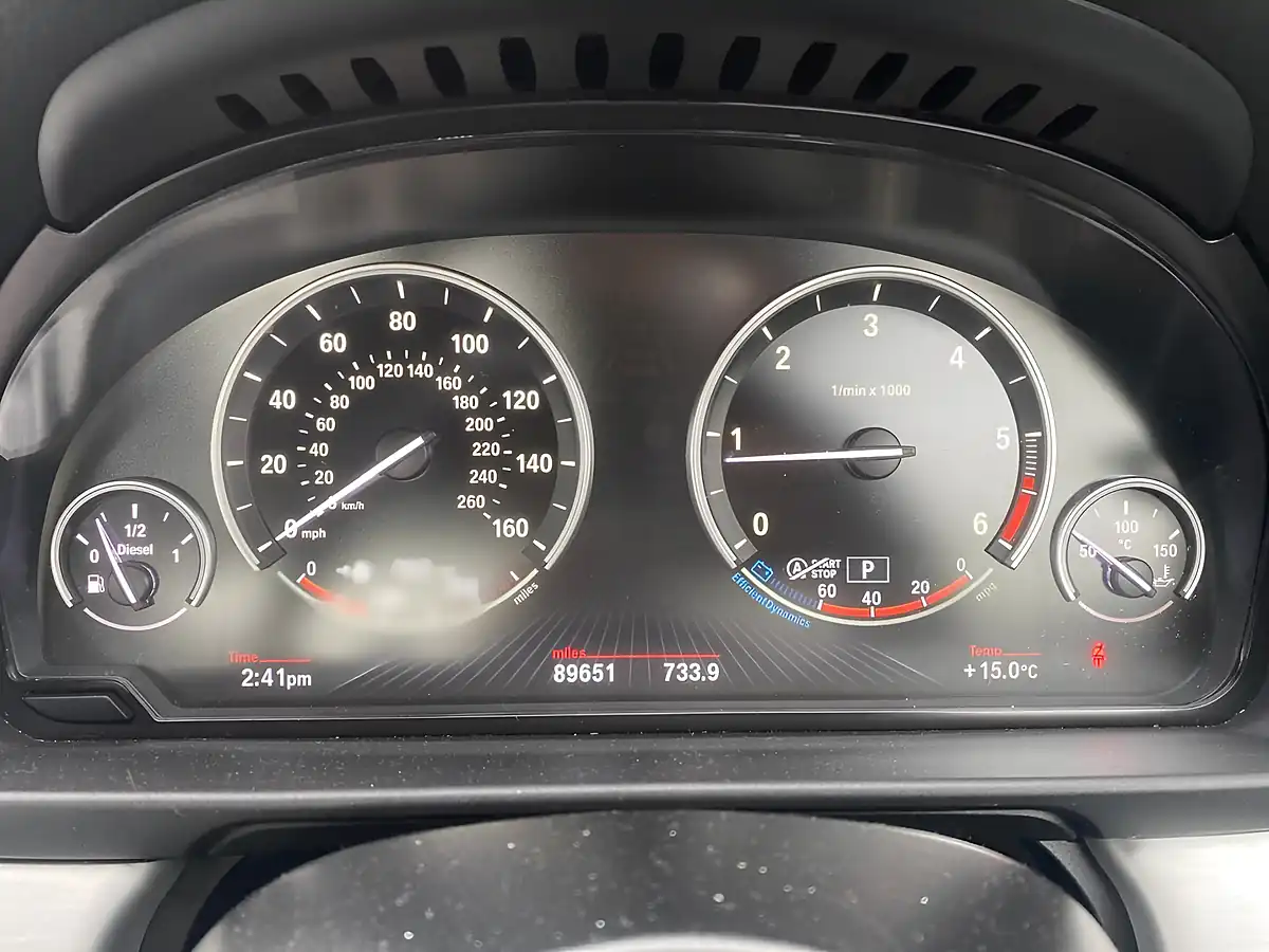 Used 2016 BMW 5 Series M Sport Silver - Interior and Exterior details 13