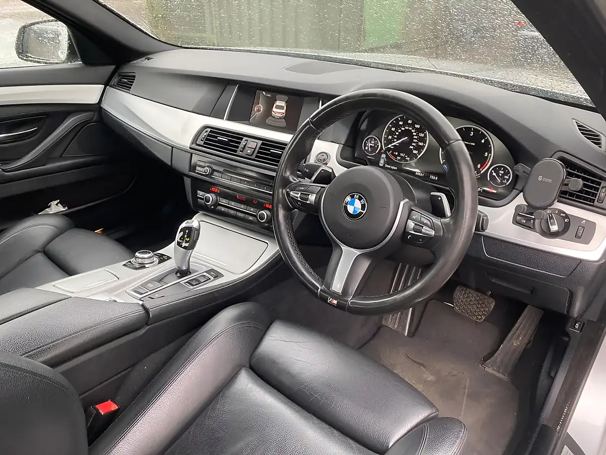 Used 2016 BMW 5 Series M Sport Silver - Interior and Exterior details 14