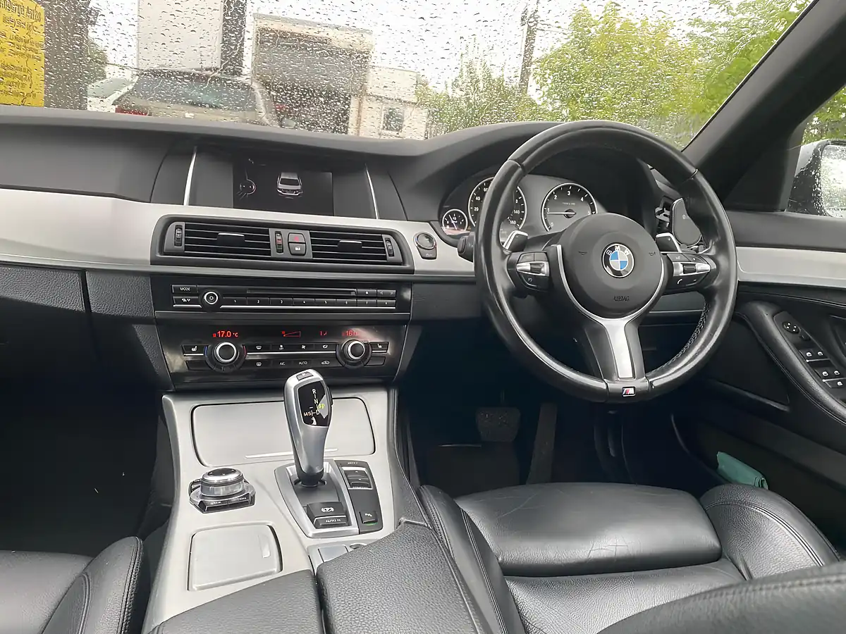 Used 2016 BMW 5 Series M Sport Silver - Interior and Exterior details 15