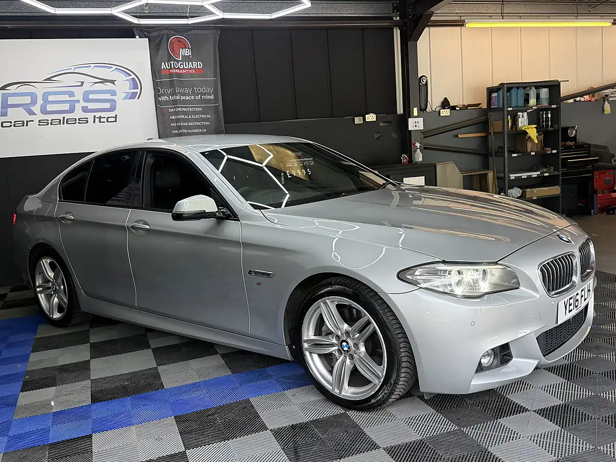 Used 2016 BMW 5 Series M Sport Silver - Interior and Exterior details 12