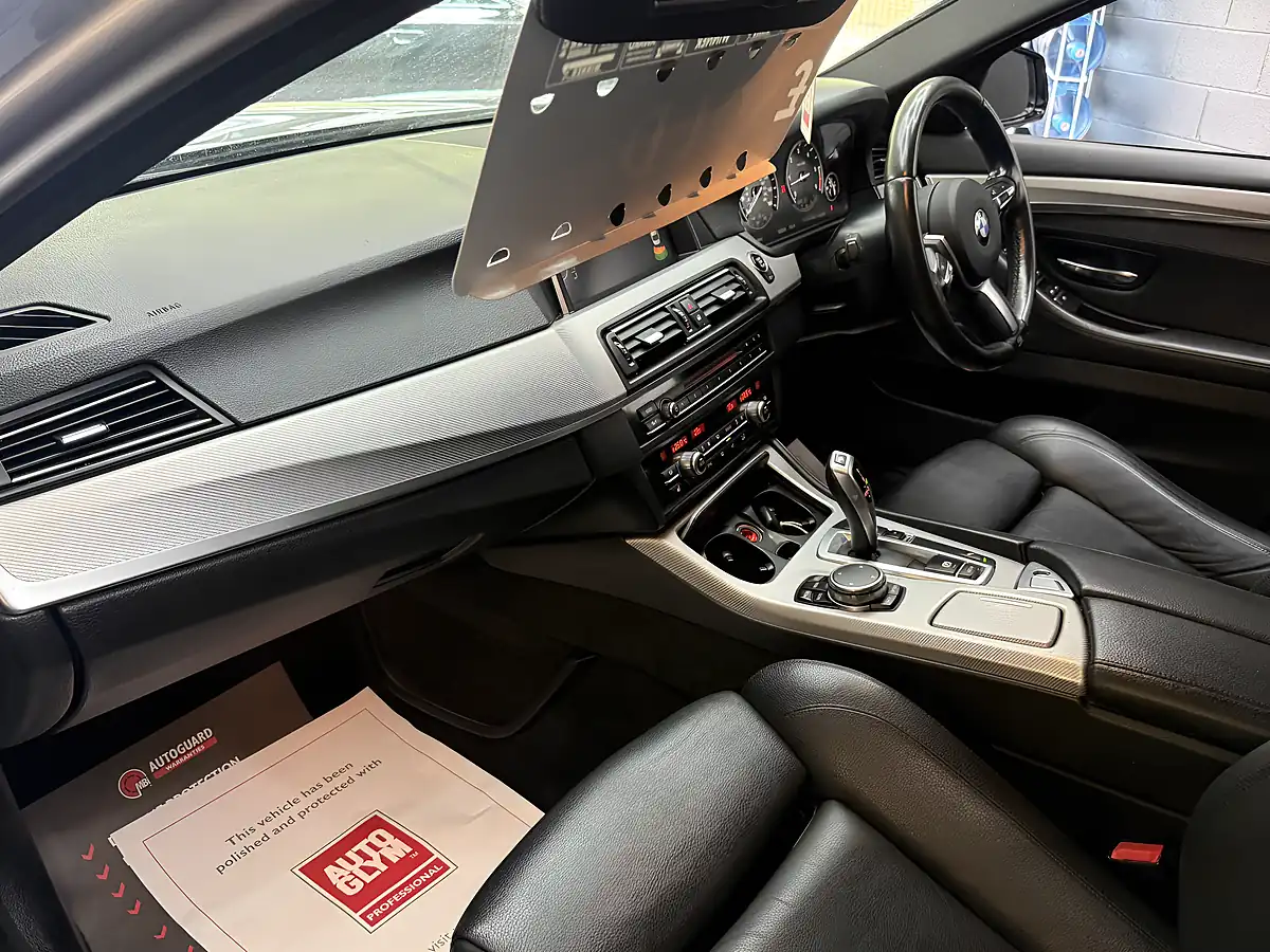 Used 2016 BMW 5 Series M Sport Silver - Interior and Exterior details 17