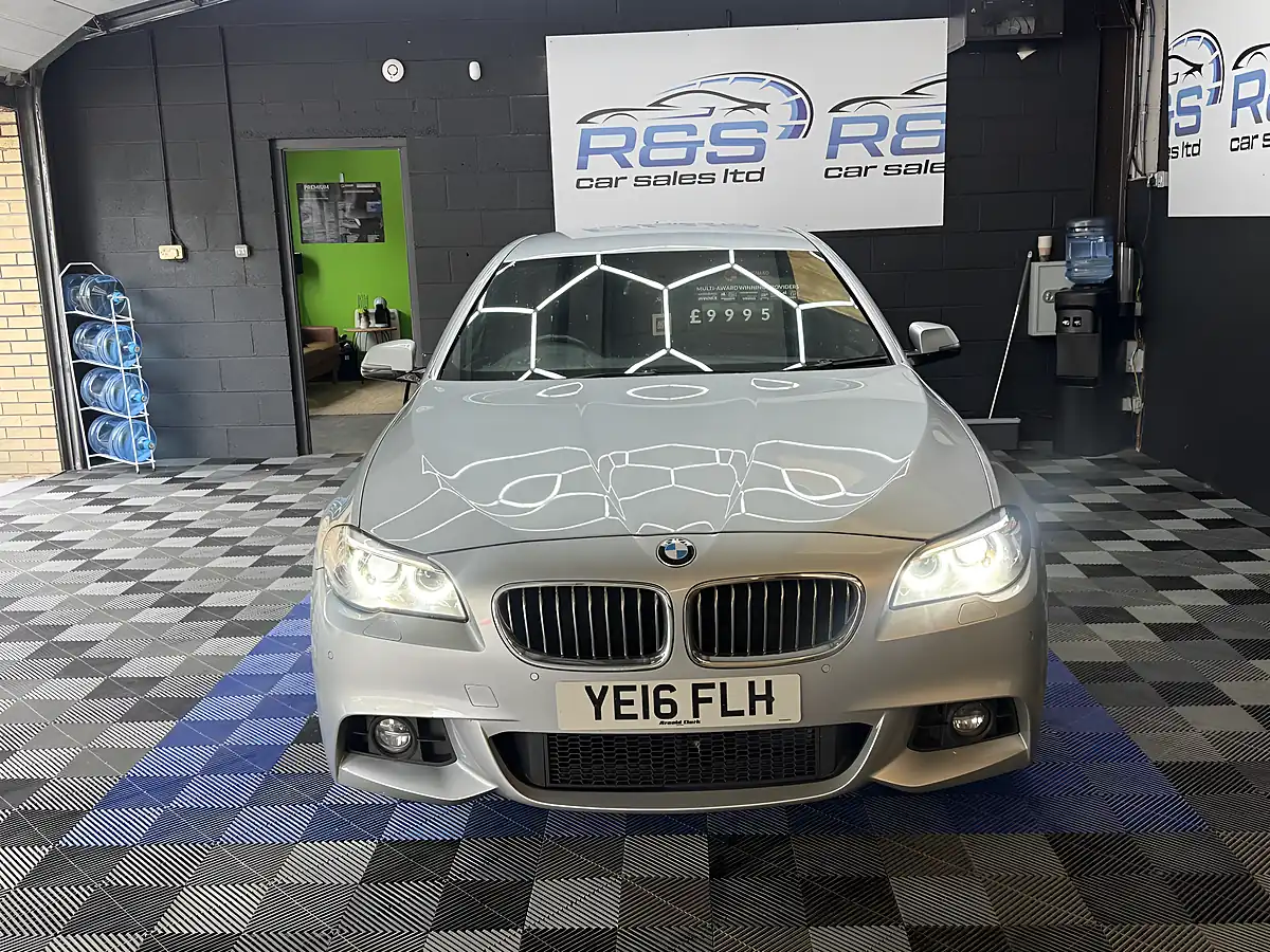 Used 2016 BMW 5 Series M Sport Silver - Interior and Exterior details 2