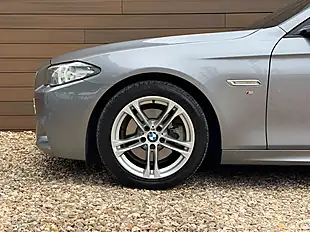 Used 2016 BMW 5 Series M Sport Space Grey - Interior and Exterior details 10
