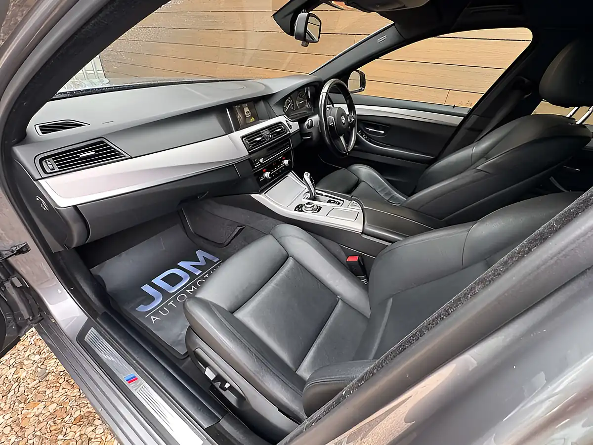 Used 2016 BMW 5 Series M Sport Space Grey - Interior and Exterior details 19