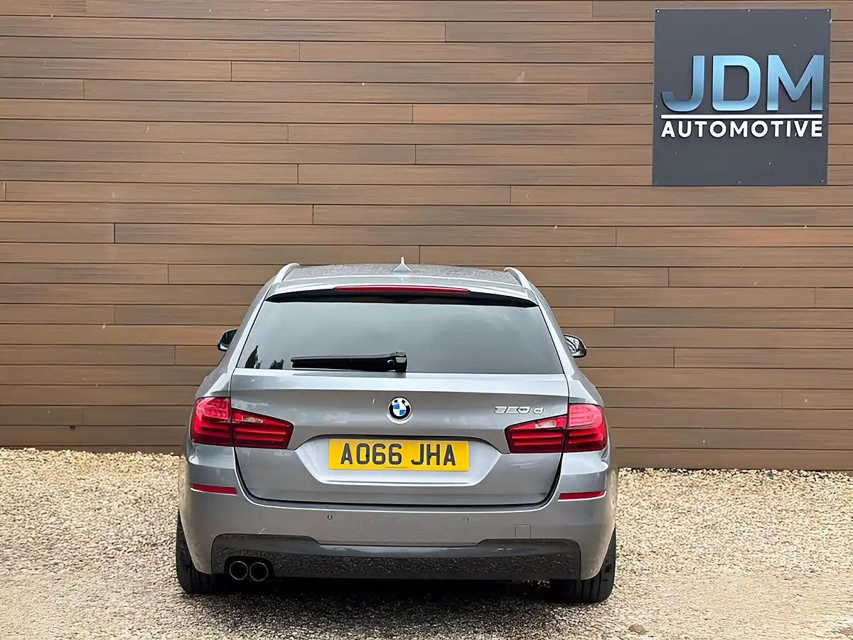 Used 2016 BMW 5 Series M Sport Space Grey - Interior and Exterior details 4