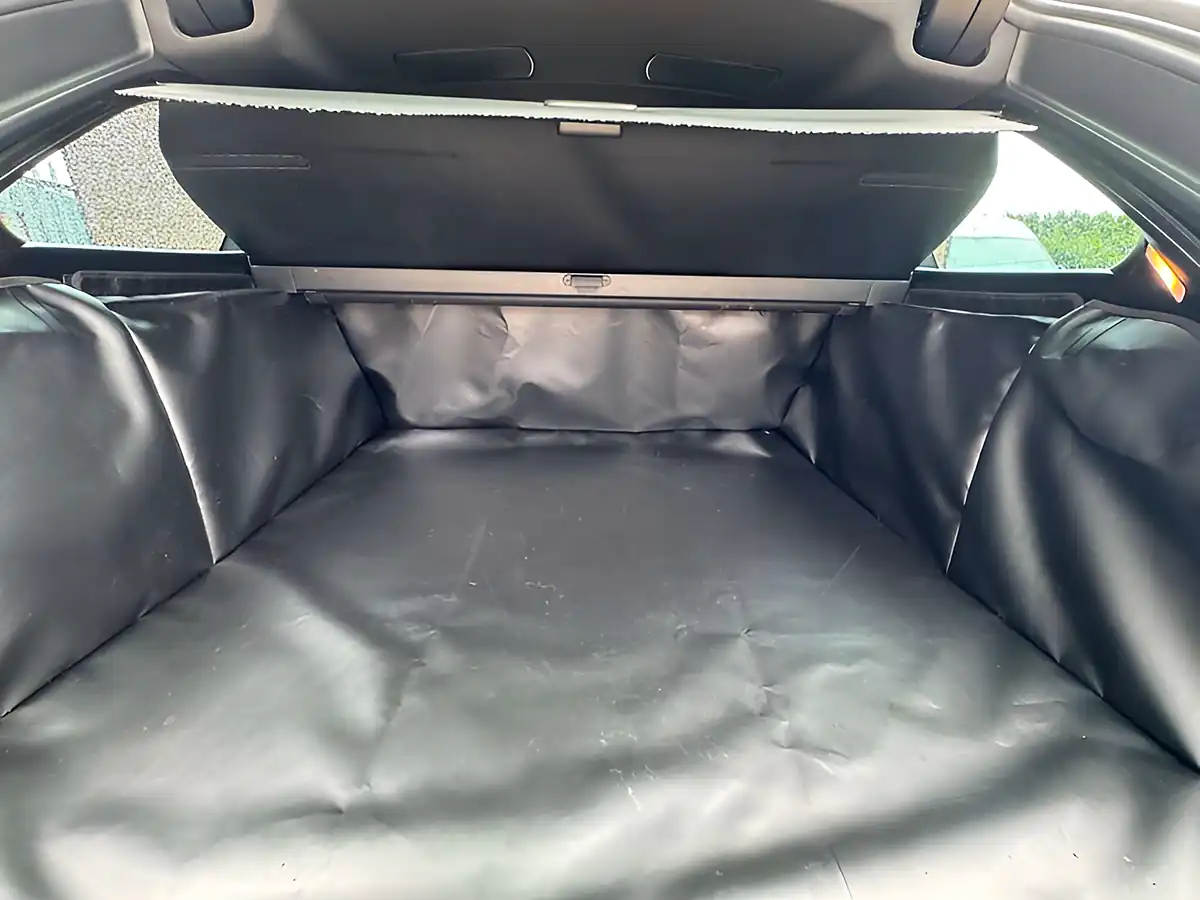 Used 2016 BMW 5 Series M Sport Space Grey - Interior and Exterior details 5