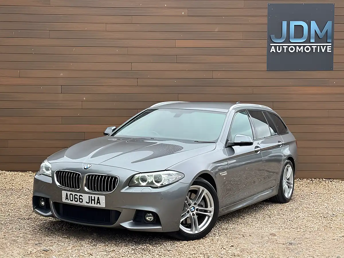 Used 2016 BMW 5 Series M Sport Space Grey - Interior and Exterior details 9