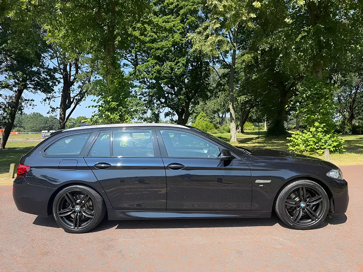 Used 2016 BMW 5 Series M Sport Touring Black - Interior and Exterior details 2