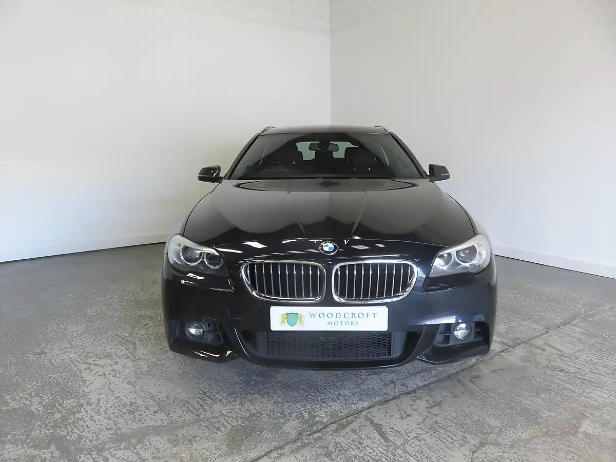 Used 2016 BMW 5 Series M Sport Touring Black - Interior and Exterior details 9