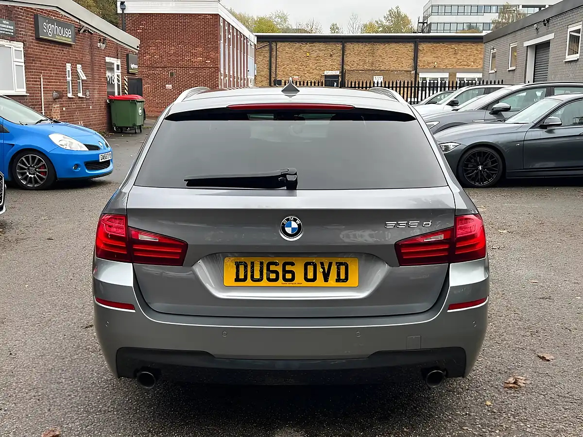 Used 2016 BMW 5 Series M Sport Touring Grey - Interior and Exterior details 9