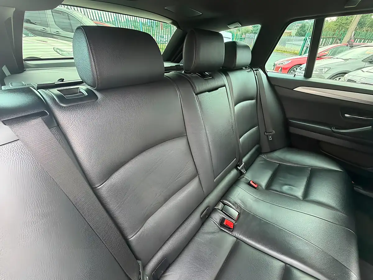 Used 2016 BMW 5 Series M Sport Touring White - Interior and Exterior details 14