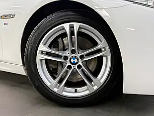 Used 2016 BMW 5 Series M Sport White - Interior and Exterior details 8