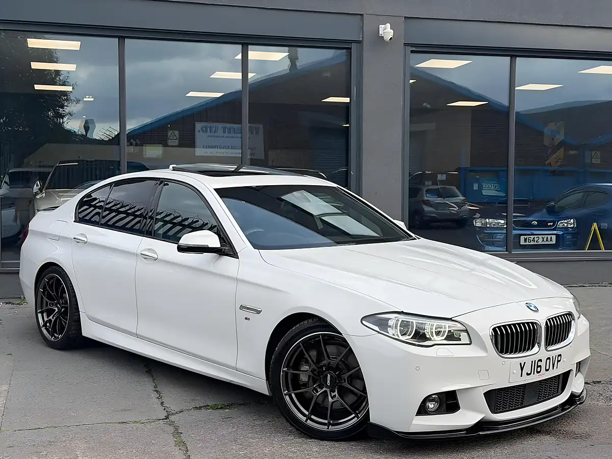 Used 2016 BMW 5 Series M Sport White - Interior and Exterior details 2
