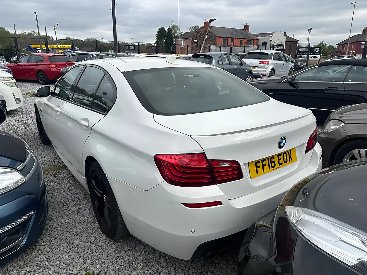 Used 2016 BMW 5 Series M Sport White - Interior and Exterior details 4
