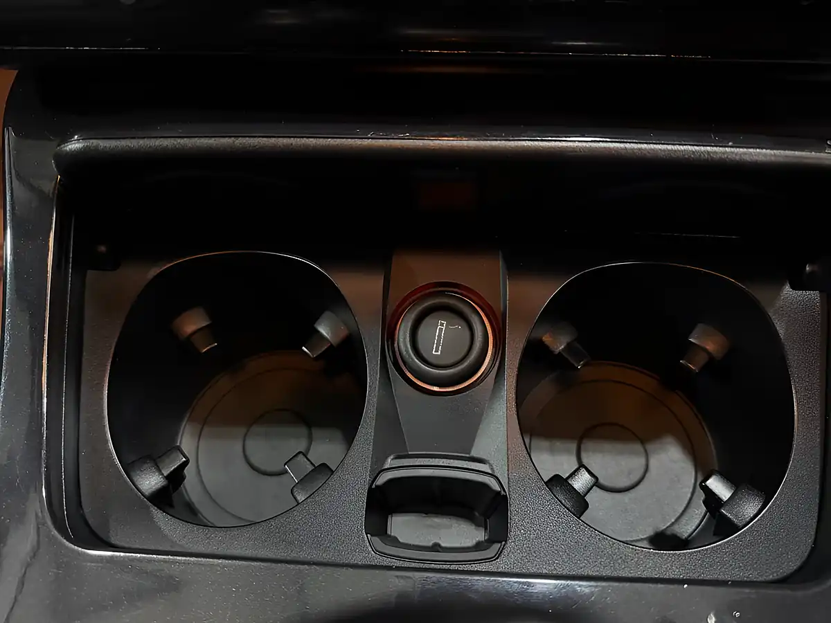 Used 2016 BMW 5 Series Se Grey - Interior and Exterior details 13
