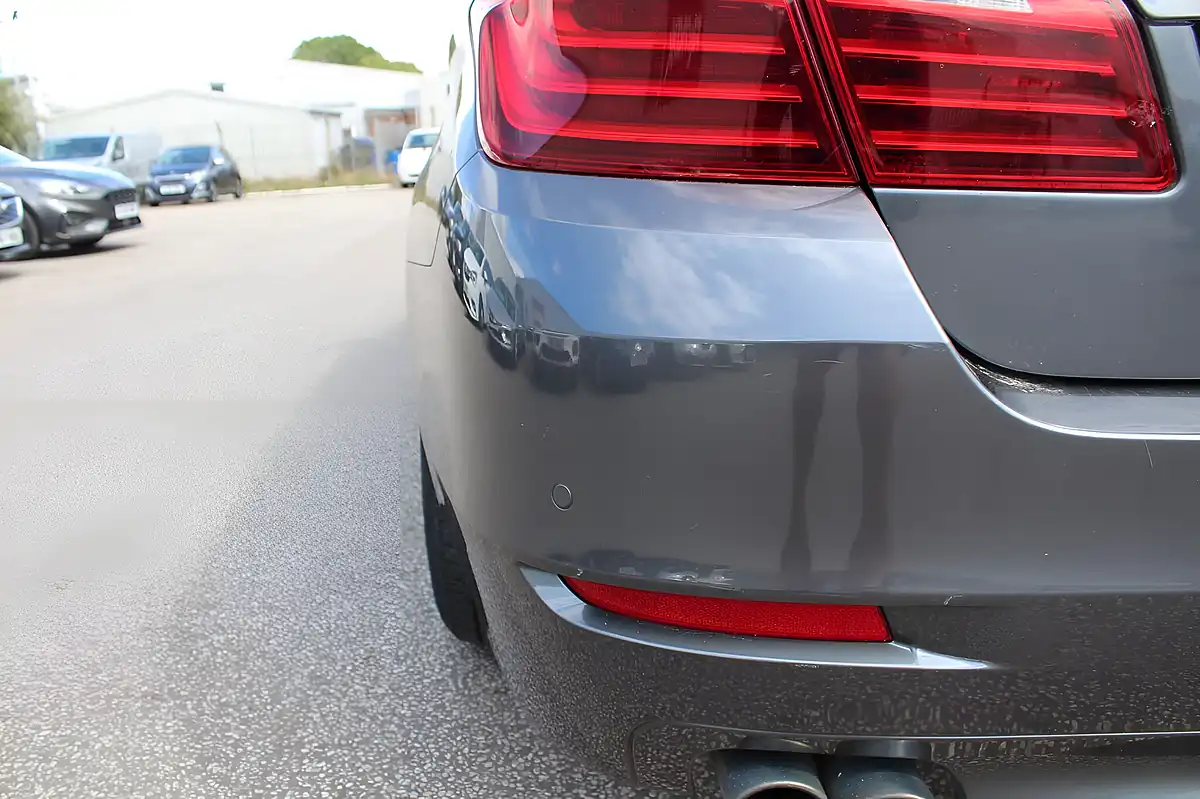 Used 2016 BMW 5 Series Se Grey - Interior and Exterior details 10