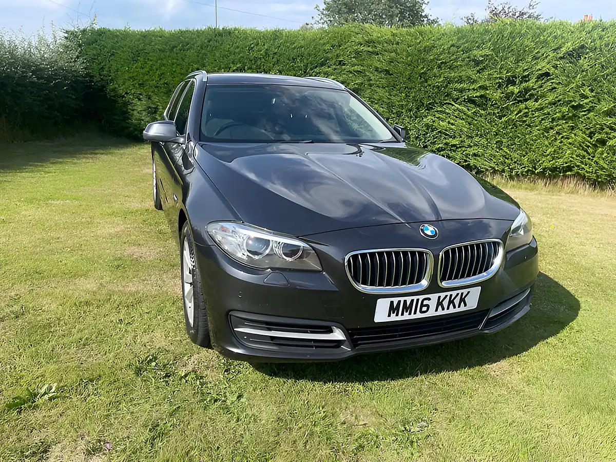 Used 2016 BMW 5 Series Se Touring Grey - Interior and Exterior details 4