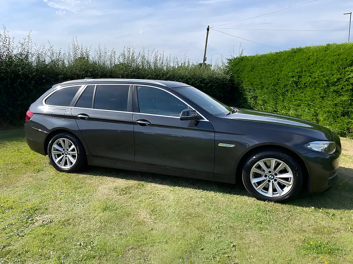 Used 2016 BMW 5 Series Se Touring Grey - Interior and Exterior details 6
