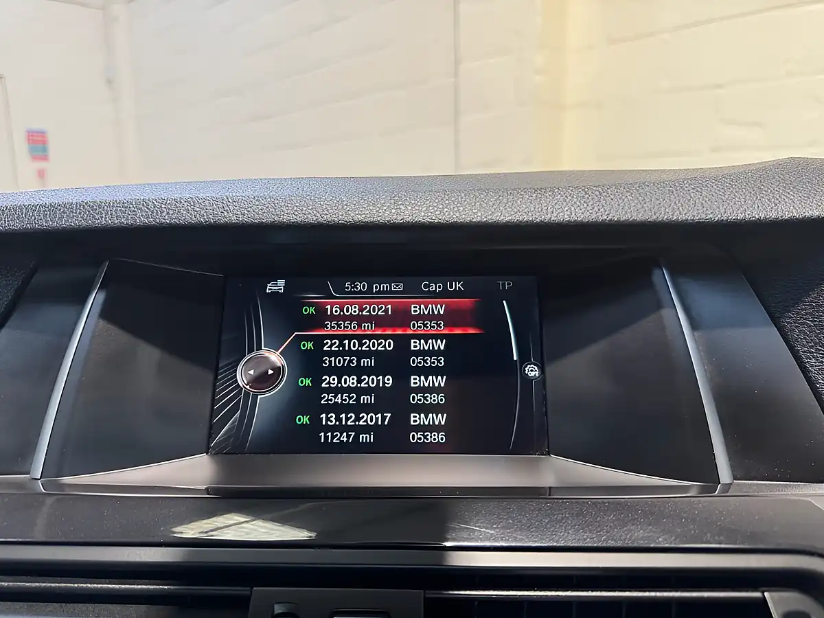 Used 2016 BMW 5 Series Se White - Interior and Exterior details 12