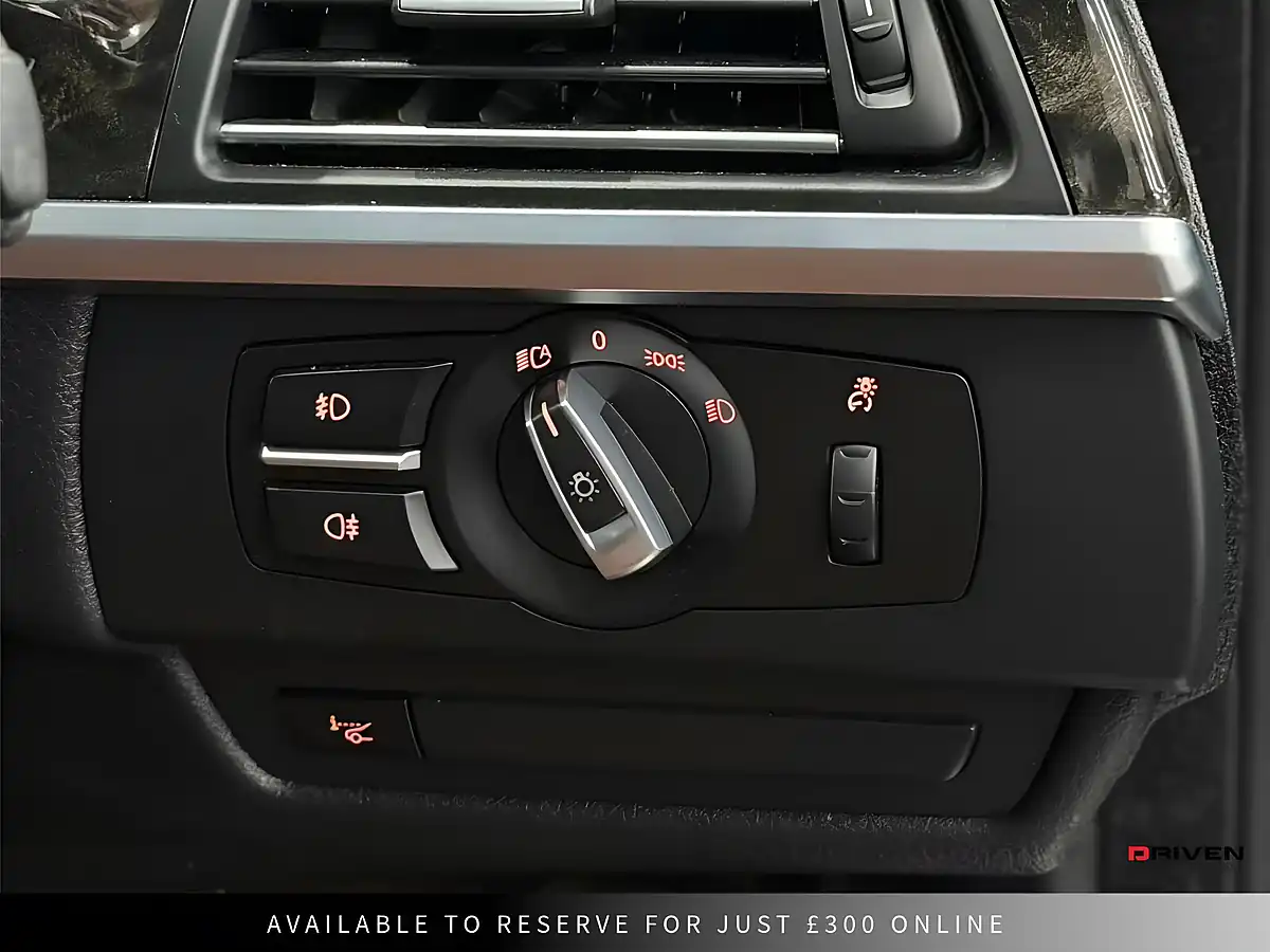 Used 2016 BMW 6 Series M Sport Grey - Interior and Exterior details 17