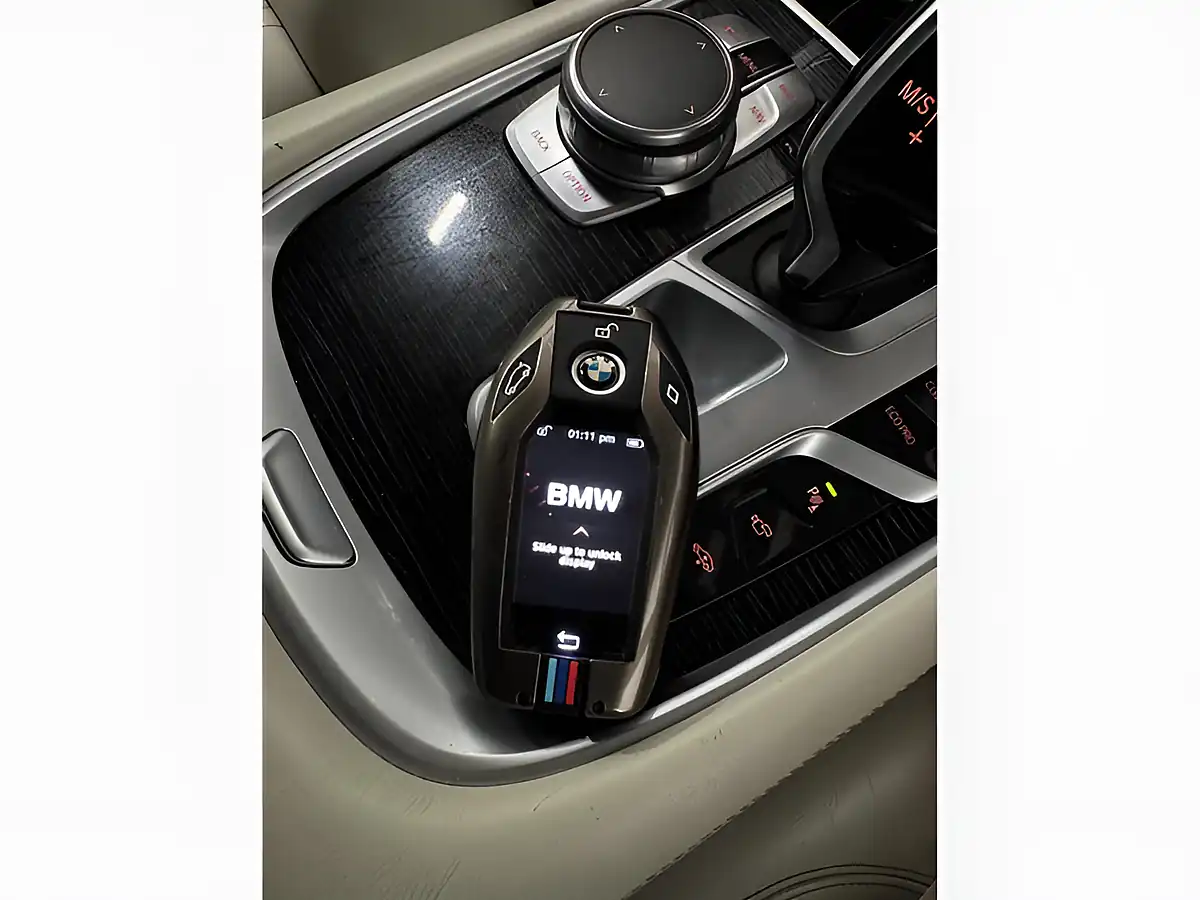 Used 2016 BMW 7 Series M Sport Black Sapphire - Interior and Exterior details 15