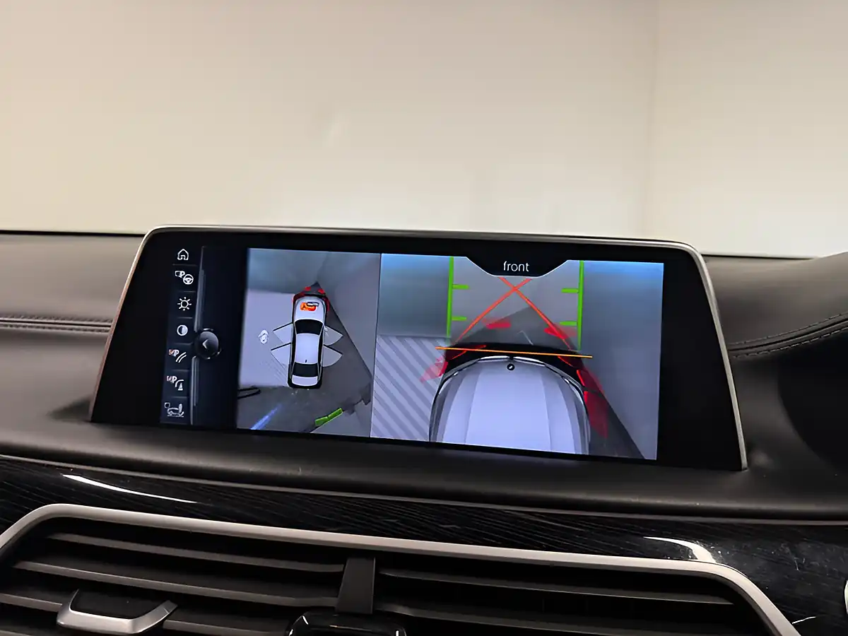 Used 2016 BMW 7 Series M Sport Black Sapphire - Interior and Exterior details 16