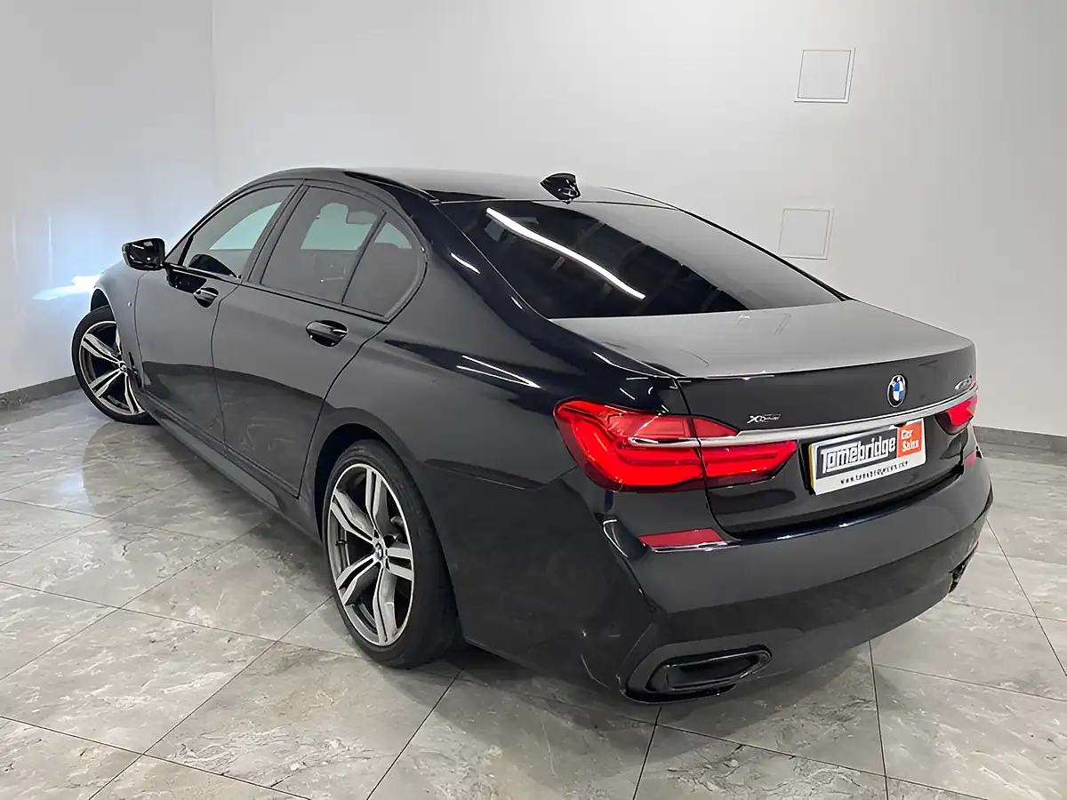Used 2016 BMW 7 Series M Sport Black Sapphire - Interior and Exterior details 5