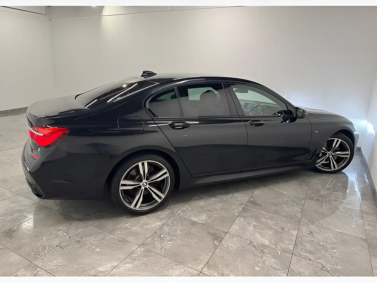 Used 2016 BMW 7 Series M Sport Black Sapphire - Interior and Exterior details 8