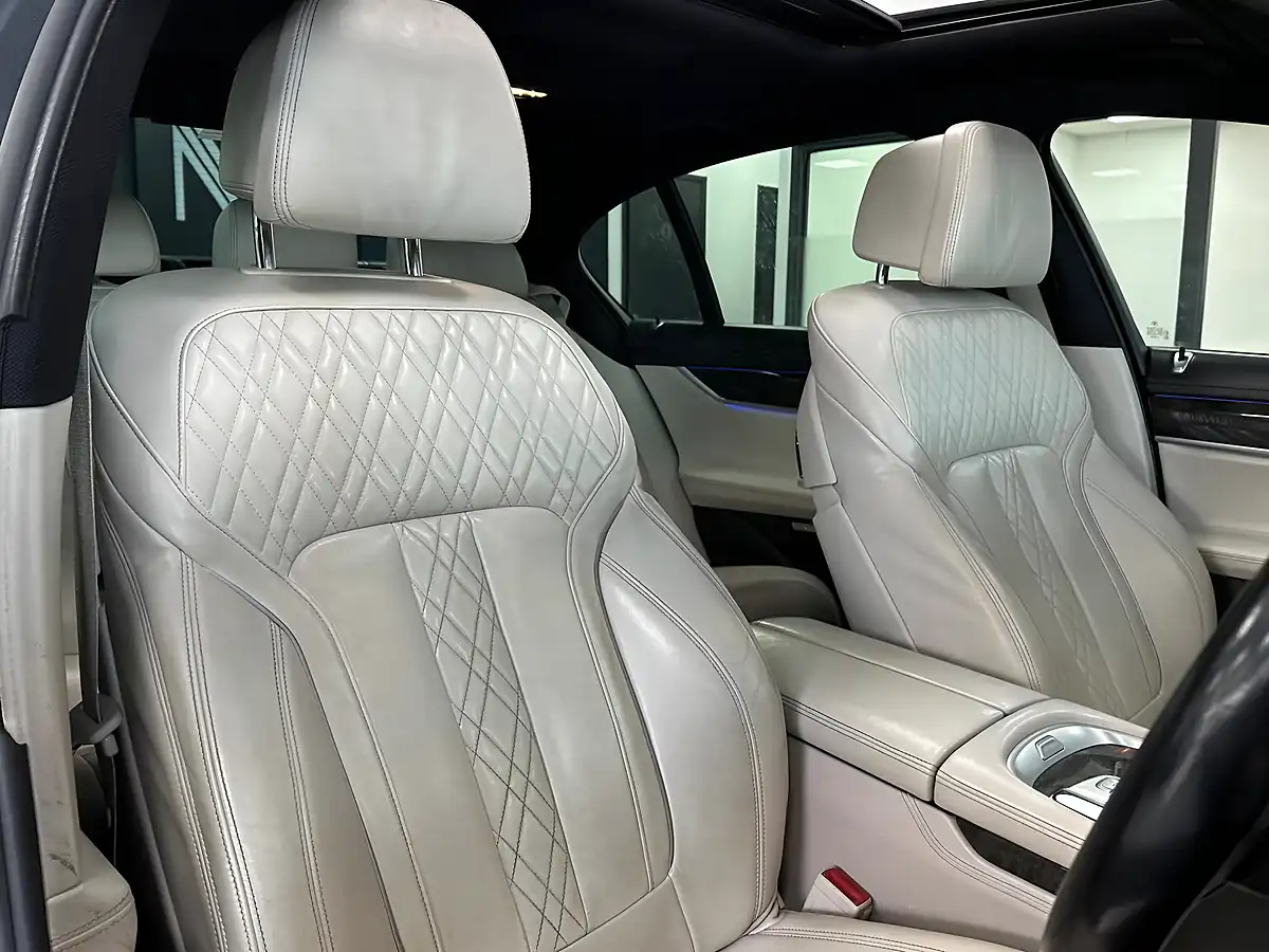 Used 2016 BMW 7 Series M Sport Grey - Interior and Exterior details 13