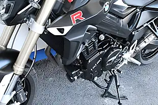 Used 2016 BMW F 800 R Black Rain Black - Interior and Exterior details 9