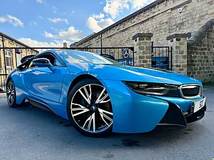 Used 2016 BMW i8 Coupe Protonic Blue - Interior and Exterior details 3