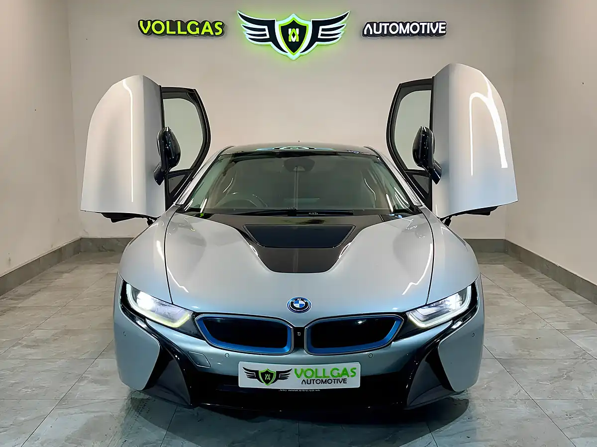 Used 2016 BMW I8 Coupe Silver - Interior and Exterior details 14