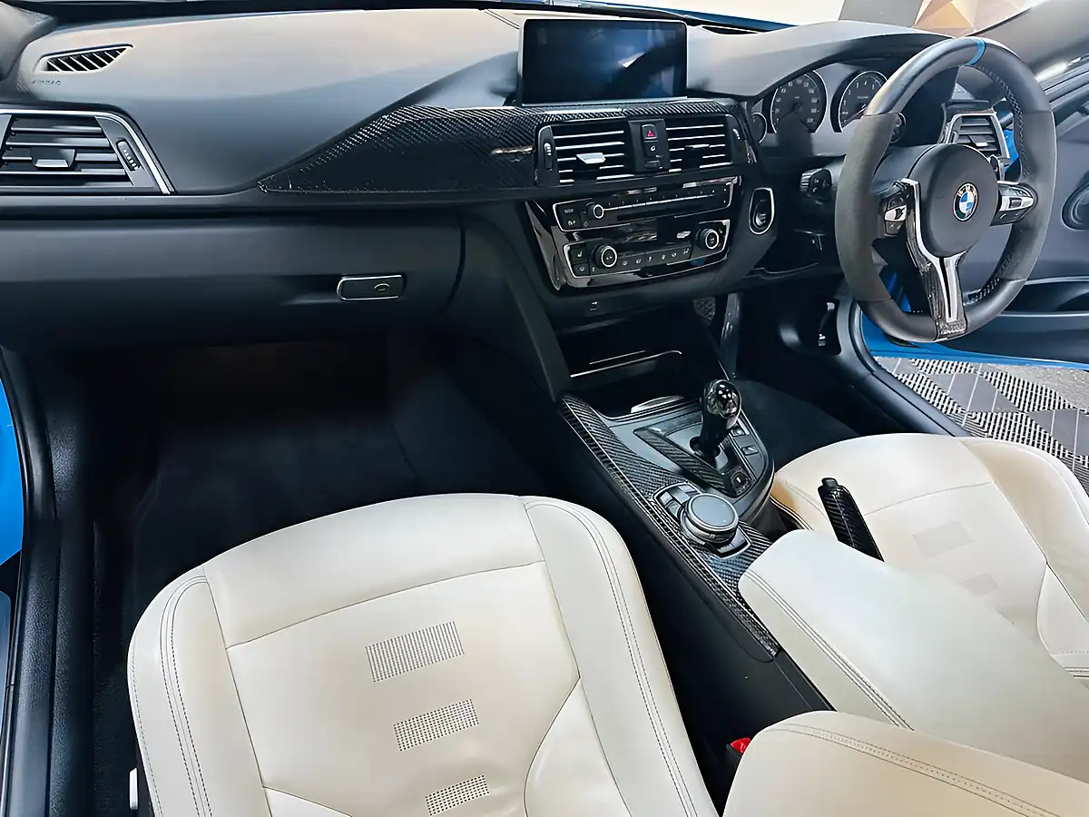 Used 2016 BMW M3 Competition Yas Marina Blue - Interior and Exterior details 5