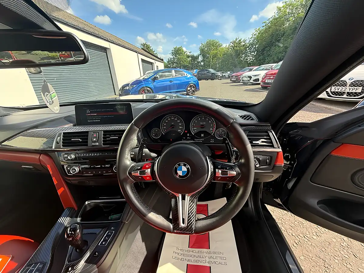 Used 2016 BMW M4 Competition Black - Interior and Exterior details 17