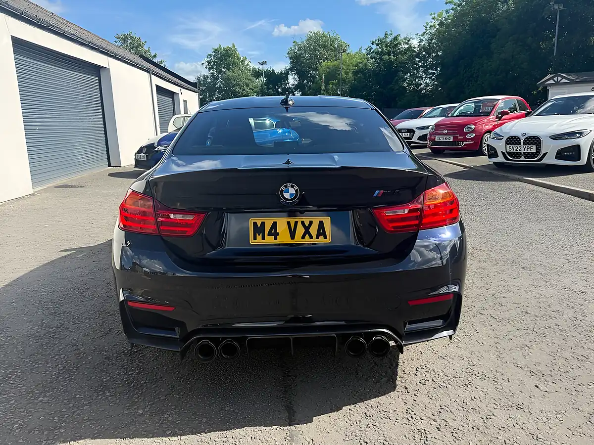 Used 2016 BMW M4 Competition Black - Interior and Exterior details 5