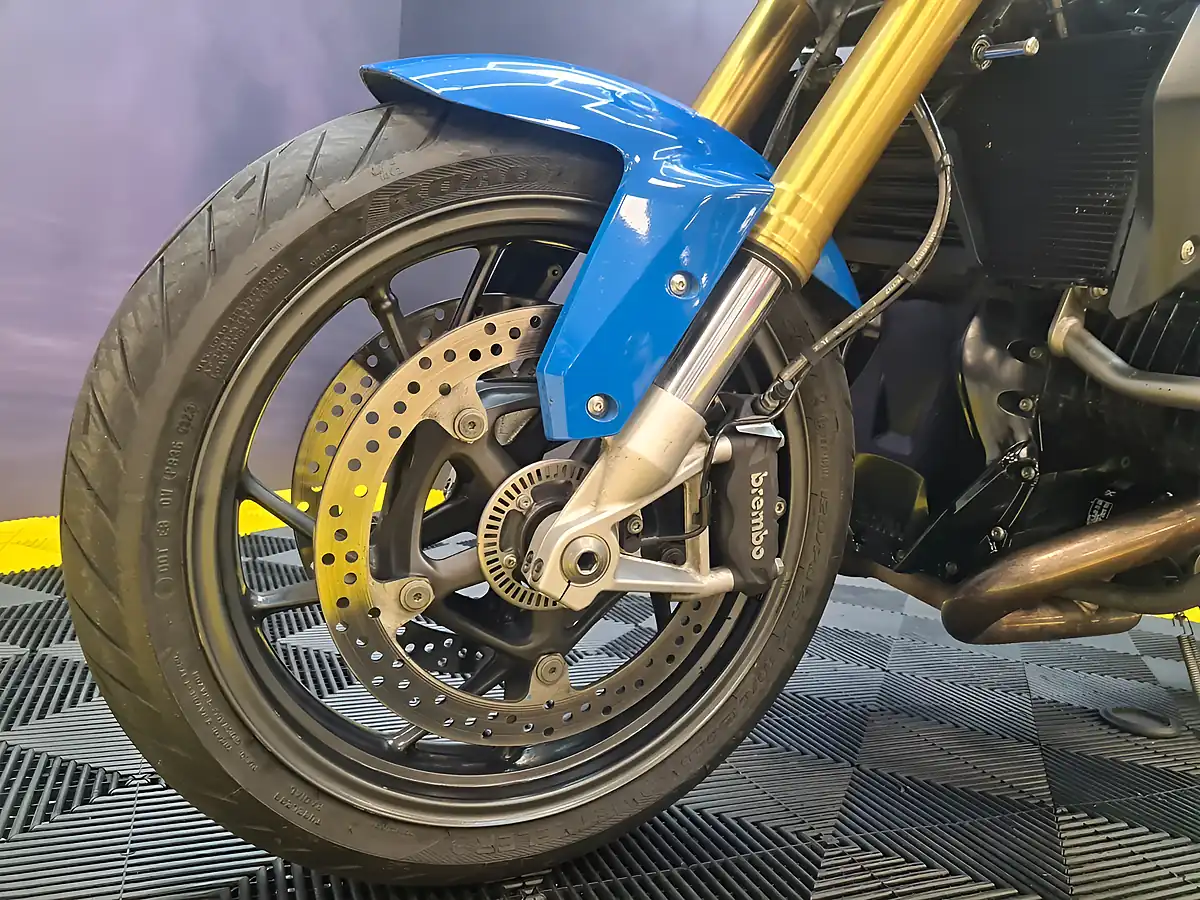 Used 2016 BMW R 1200 R Blue - Interior and Exterior details 16
