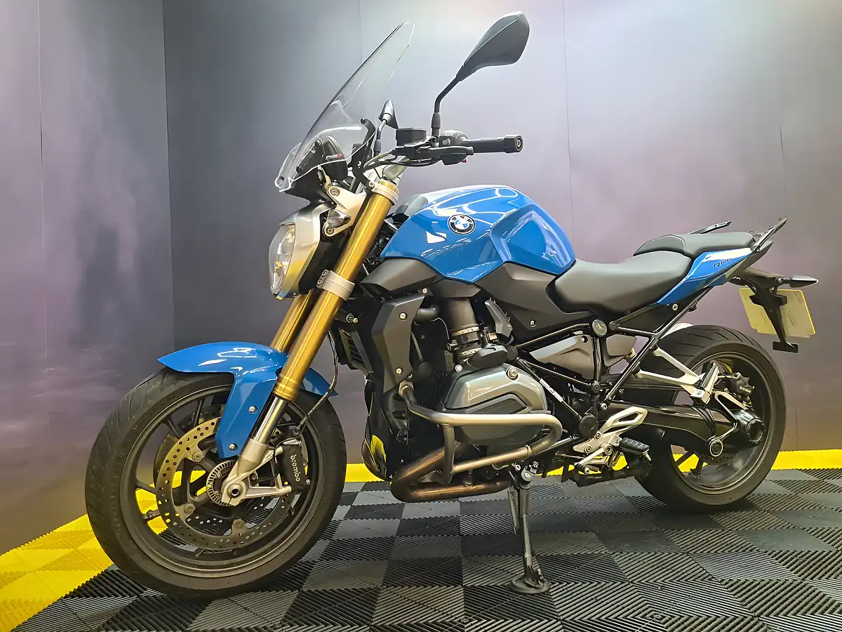 Used 2016 BMW R 1200 R Blue - Interior and Exterior details 5