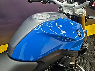 Used 2016 BMW R 1200 R Blue - Interior and Exterior details 6