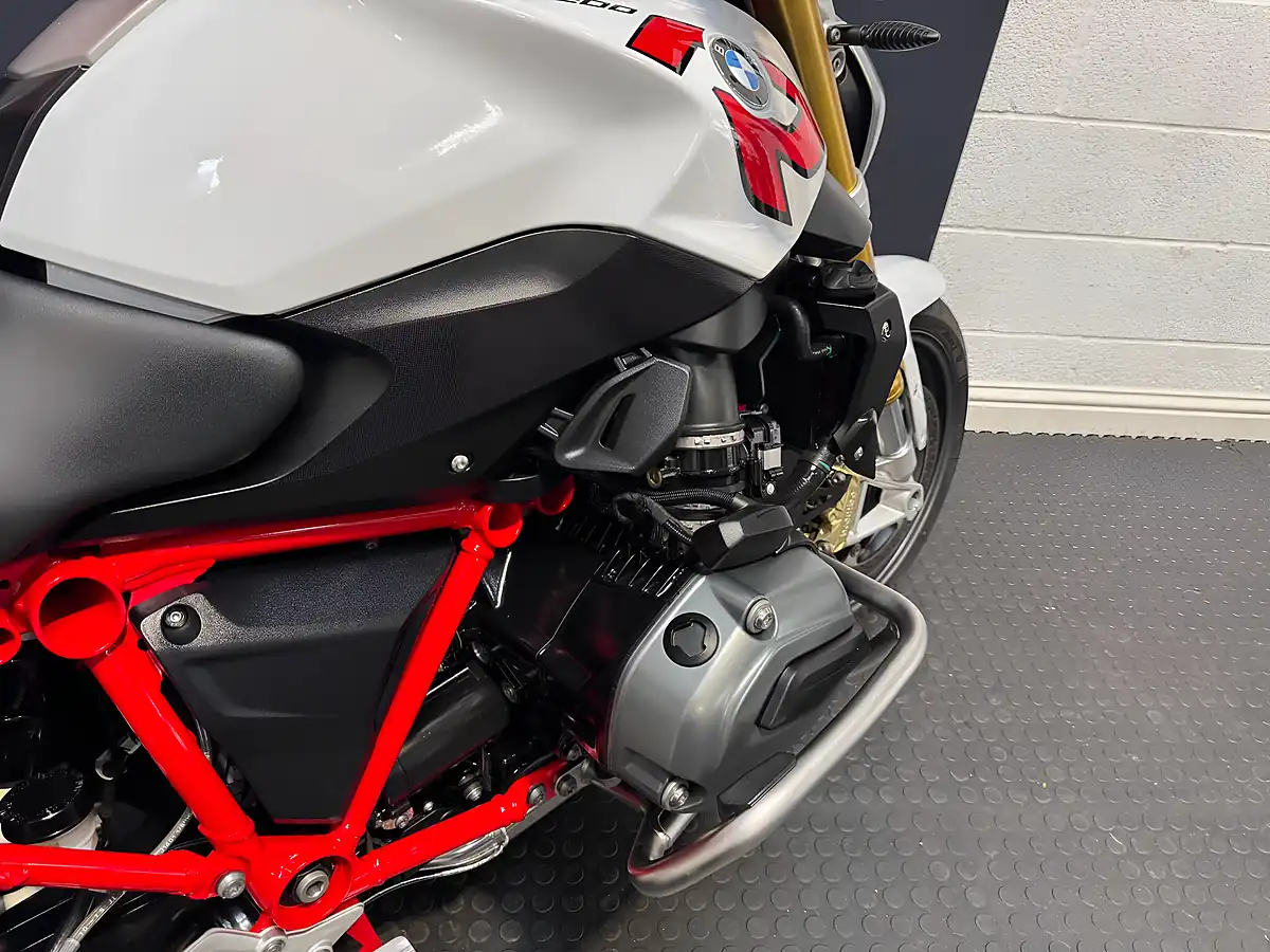 Used 2016 BMW R 1200 R - Interior and Exterior details 10