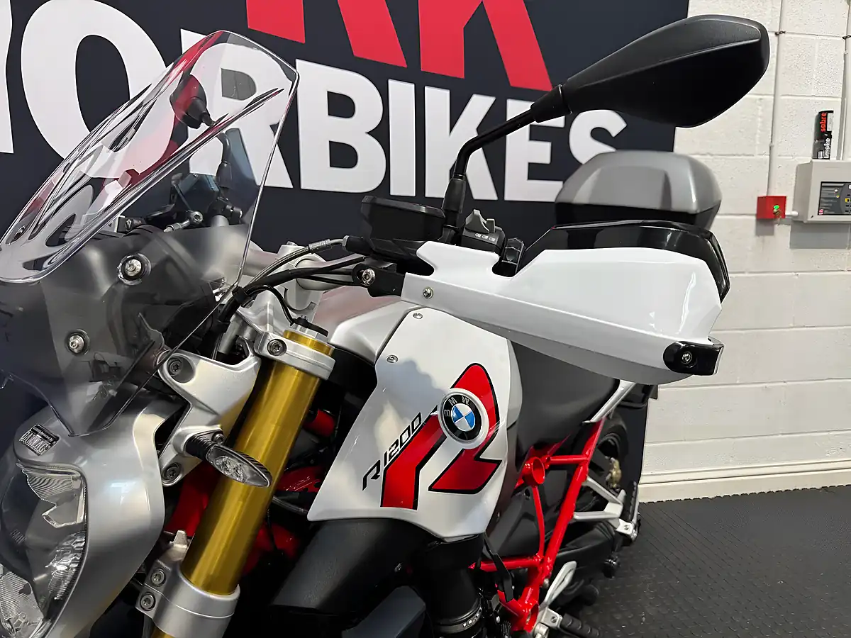 Used 2016 BMW R 1200 R - Interior and Exterior details 17