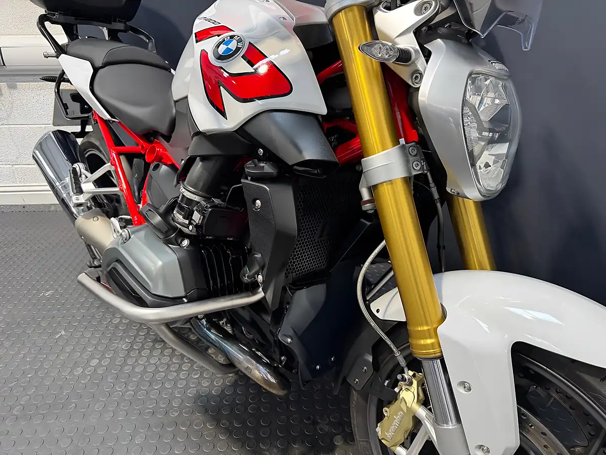 Used 2016 BMW R 1200 R - Interior and Exterior details 7