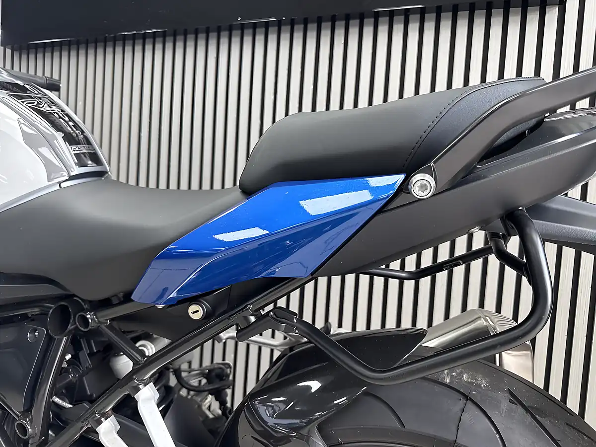 Used 2016 BMW R 1200 RS Blue and White - Interior and Exterior details 15