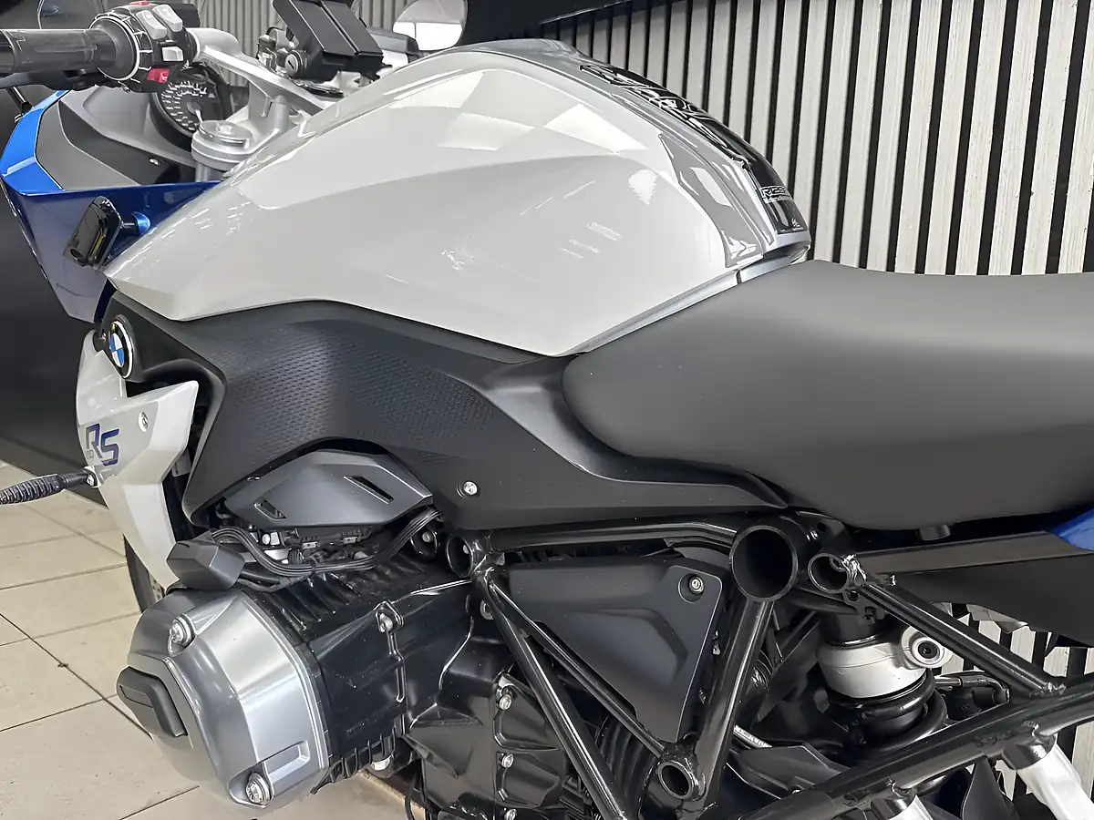 Used 2016 BMW R 1200 RS Blue and White - Interior and Exterior details 16
