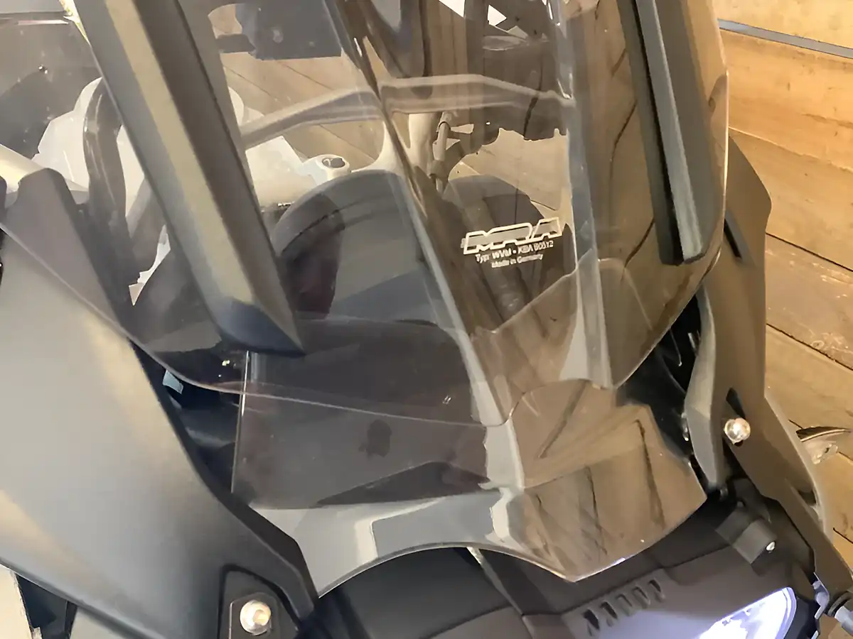 Used 2016 BMW R Series Alpine Edition White - Interior and Exterior details 16