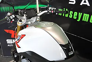 Used 2016 BMW R1200 R White - Interior and Exterior details 12