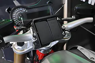 Used 2016 BMW R1200 R White - Interior and Exterior details 13